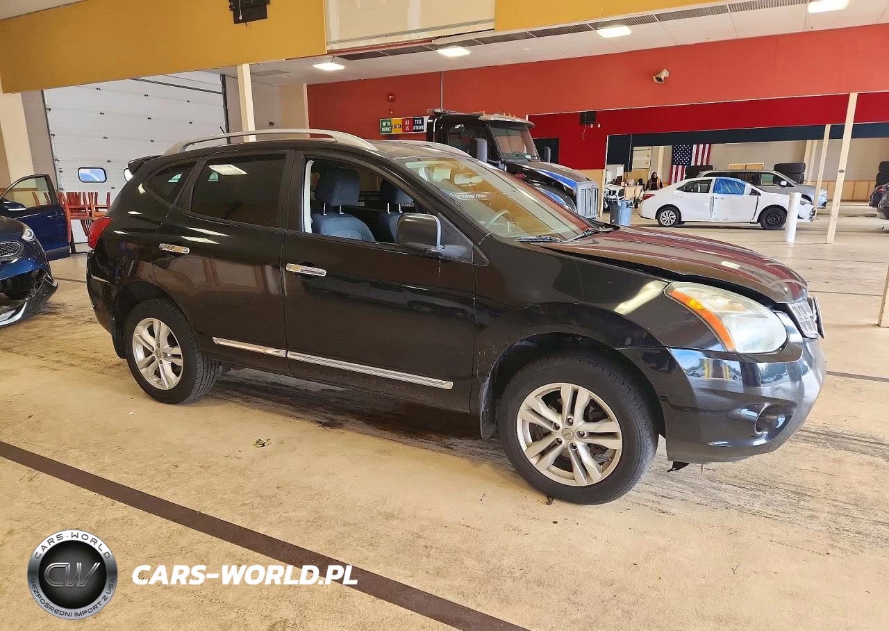 2015 Nissan Rogue Select S VIN:JN8AS5MVXFW764546 - 4