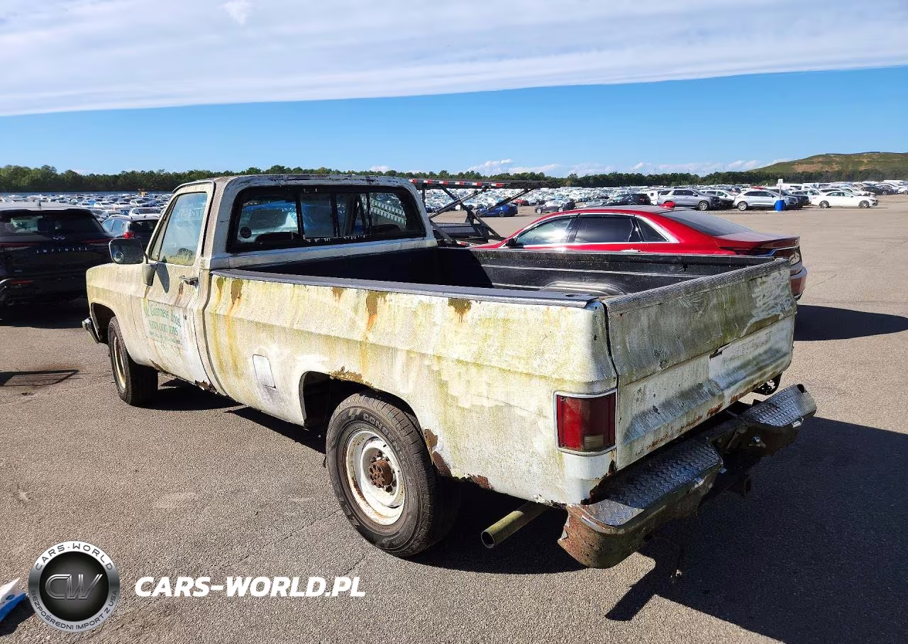 1985 Chevrolet C10 VIN:1GCEC14H4FF449836 - 2