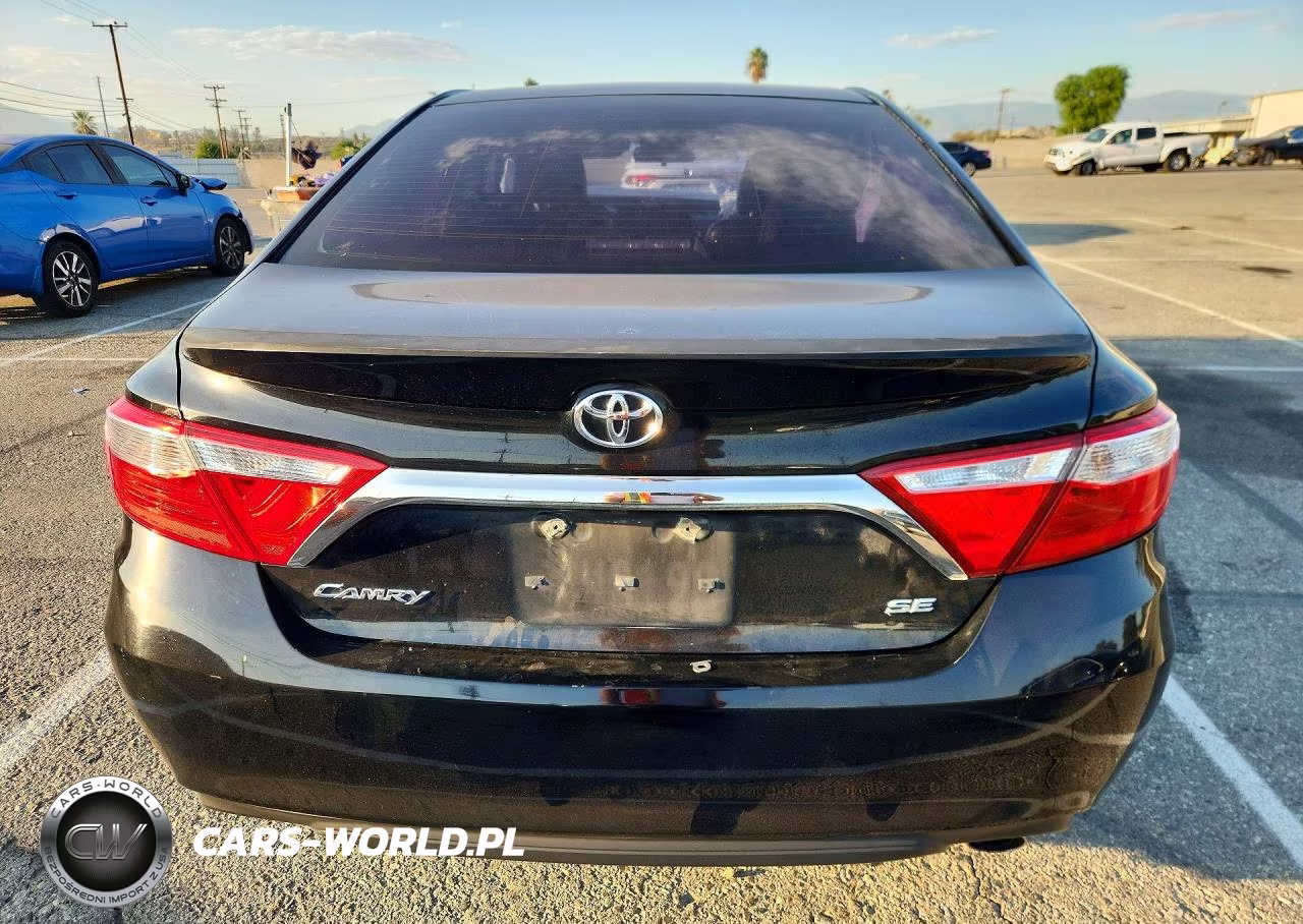 2015 Toyota Camry Se VIN:4T1BF1FK8FU008530 - 6