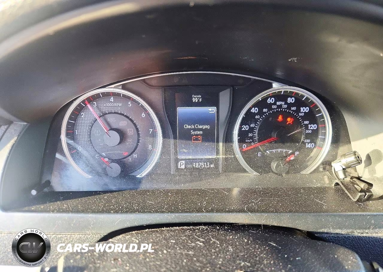 2015 Toyota Camry Se VIN:4T1BF1FK8FU008530 - 9