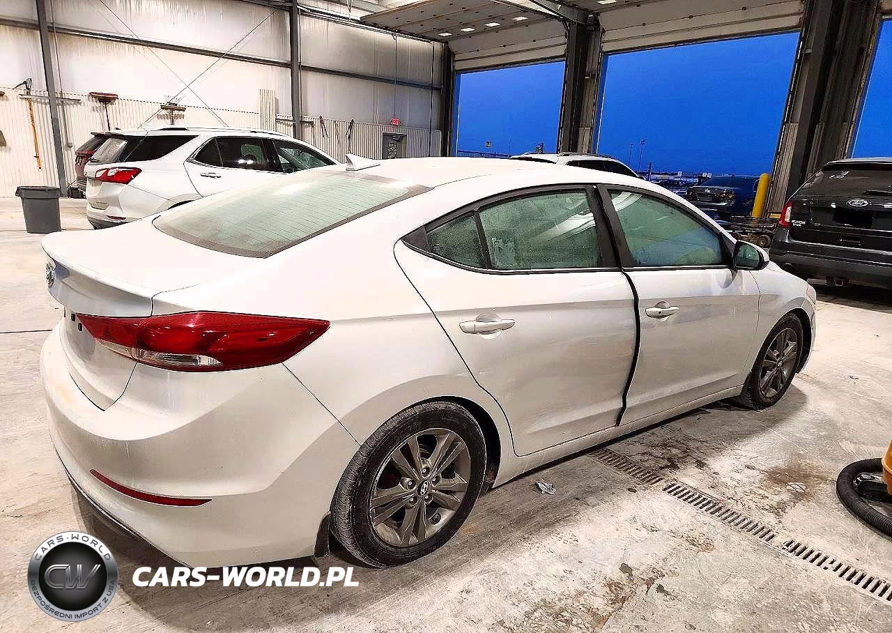 2017 Hyundai Elantra Se VIN:5NPD84LF3HH024714 - 3