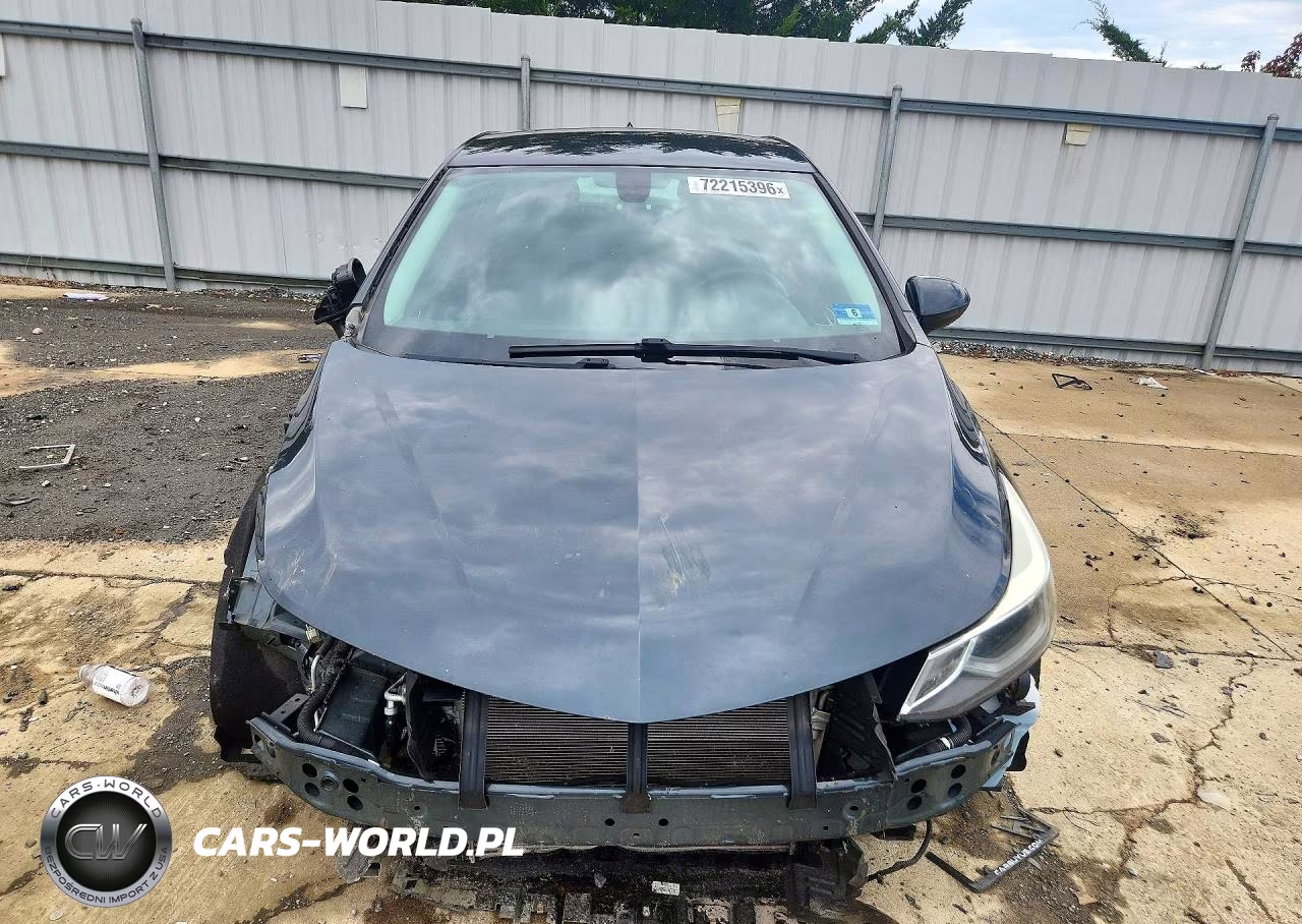 2018 Chevrolet Cruze Lt VIN:3G1BE6SM4JS587948 - 5