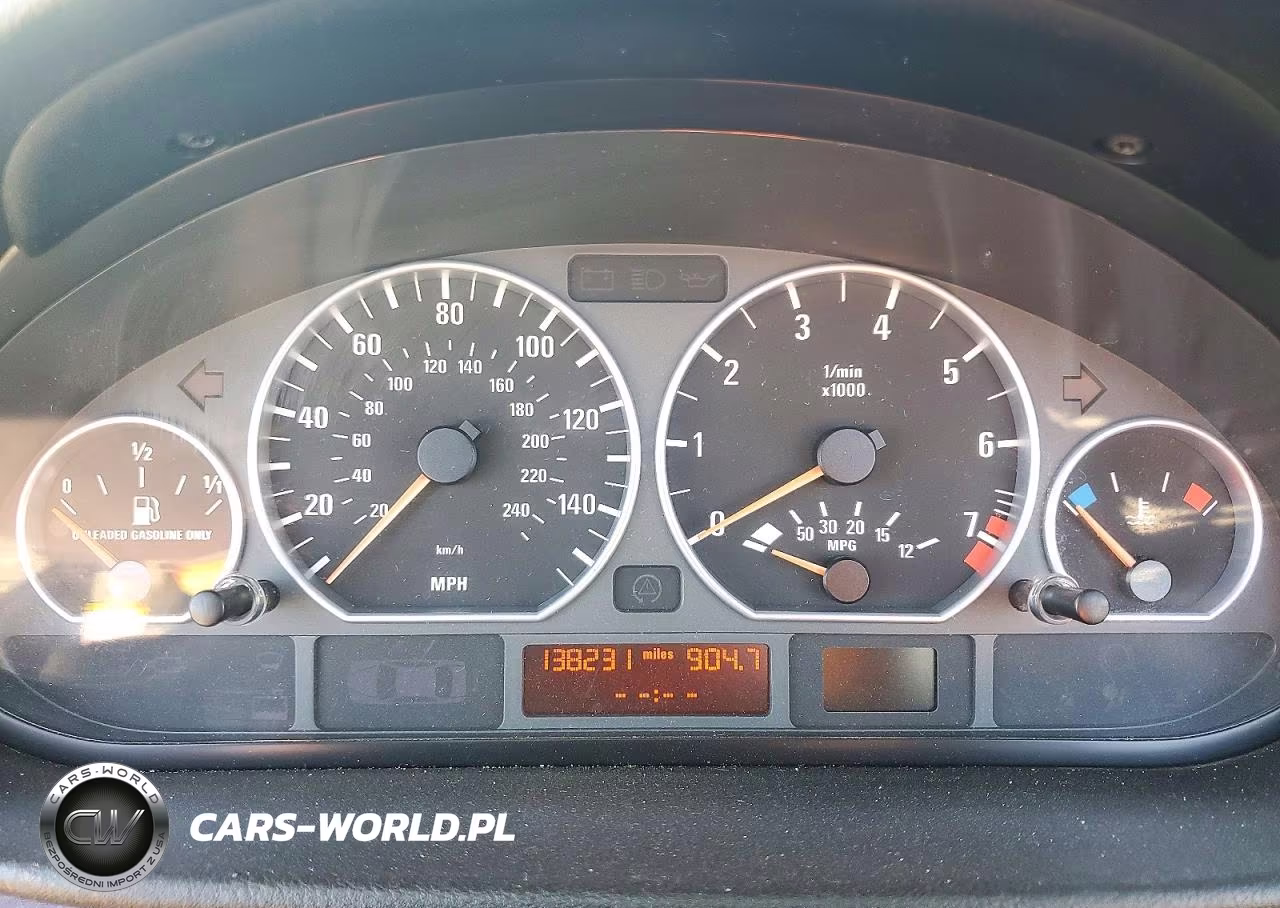 2006 BMW 330 Ci VIN:WBABW53406PZ42064 - 9