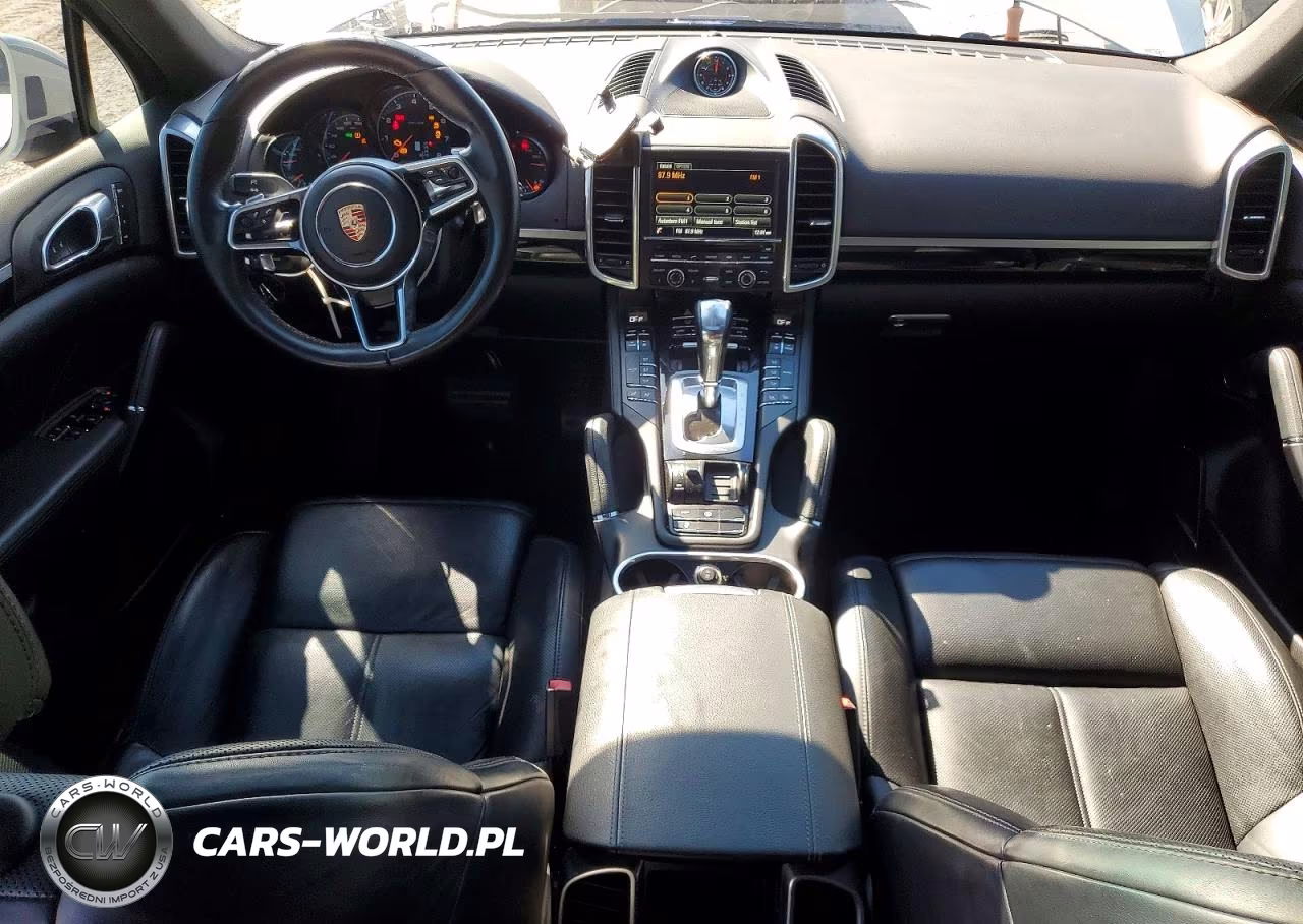 2016 Porsche Cayenne VIN:WP1AA2A29GLA01927 - 8