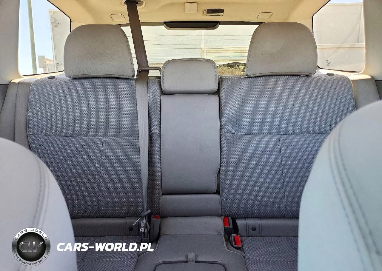 2011 Subaru Forester 2.5X Premium VIN:JF2SHADC6BH766249 - 10