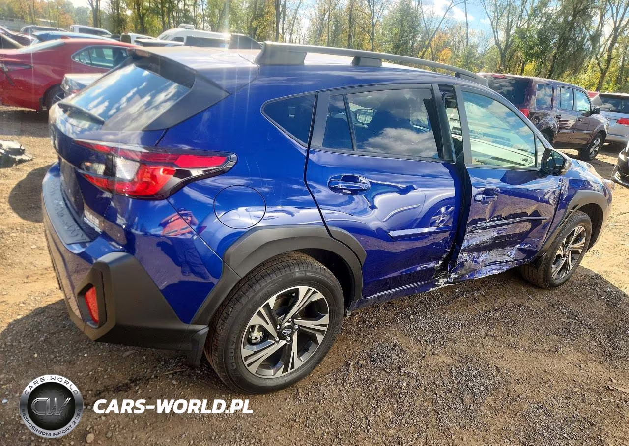 2024 Subaru Crosstrek Premium VIN:JF2GUADC0R8216086 - 3