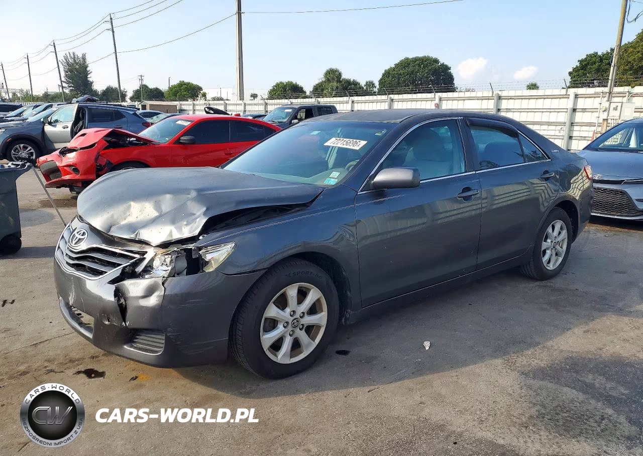 2011 Toyota Camry Le VIN:4T1BF3EK8BU118808 - 1