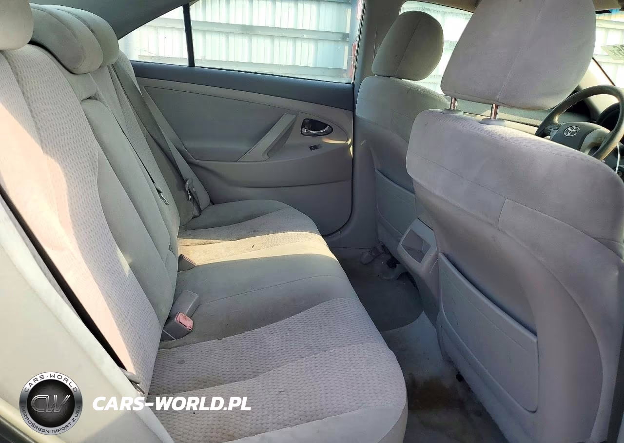 2011 Toyota Camry Le VIN:4T1BF3EK8BU118808 - 10