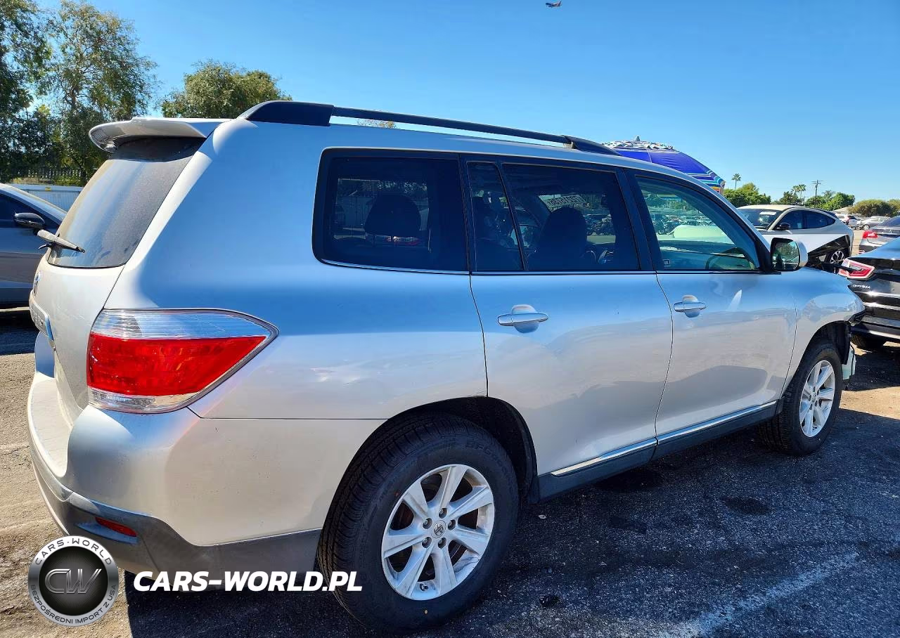 2013 Toyota Highlander Se VIN:5TDZK3EH9DS122361 - 3