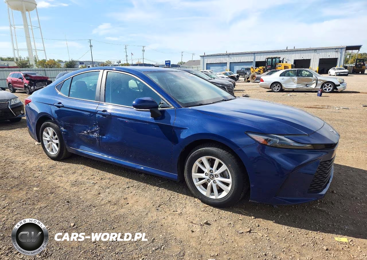 2025 Toyota Camry Le VIN:4T1DAACK2SU006584 - 4