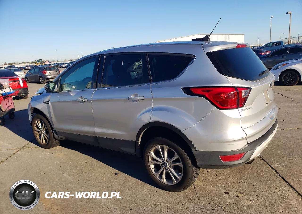 2019 Ford Escape Se VIN:1FMCU9GDXKUB64331 - 2