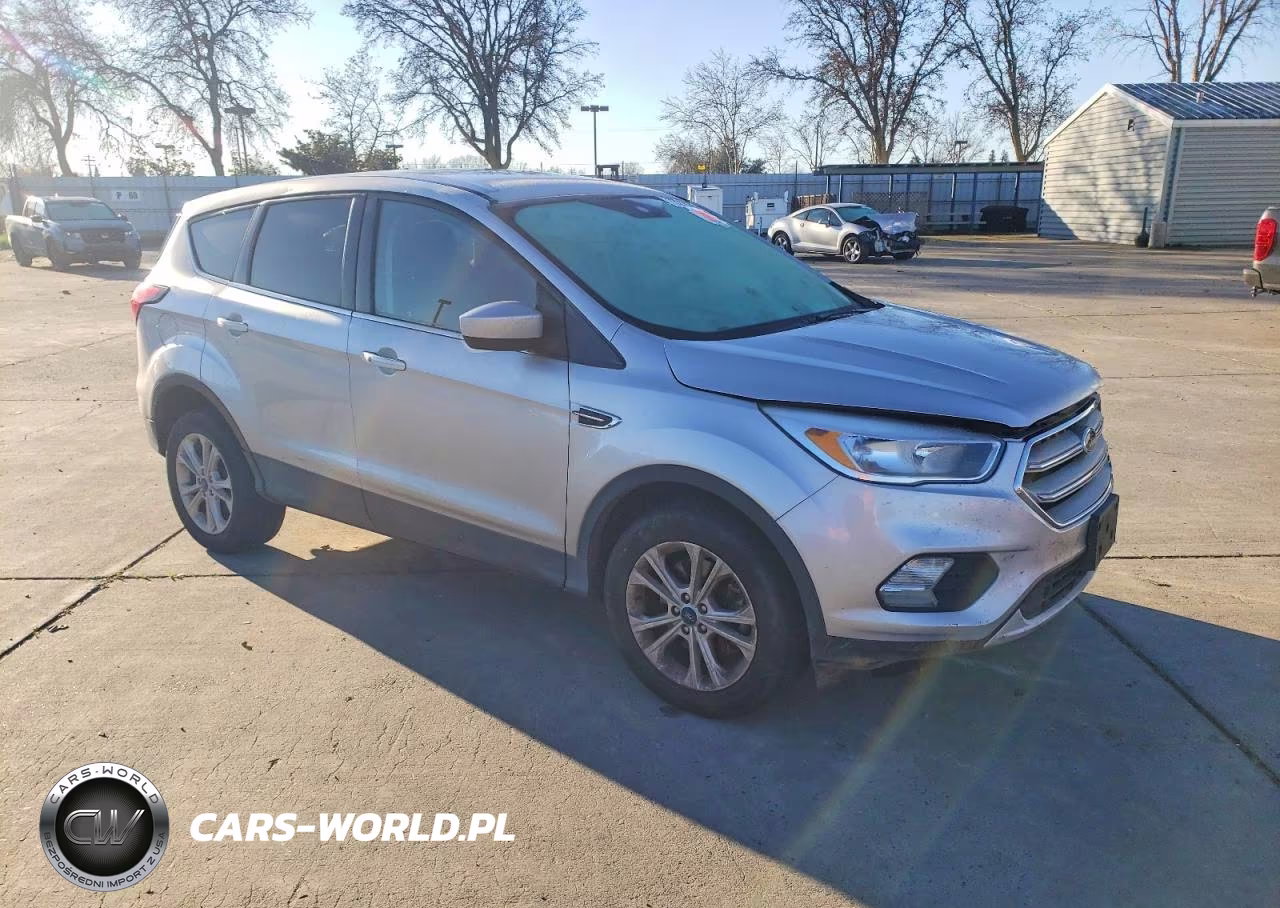2019 Ford Escape Se VIN:1FMCU9GDXKUB64331 - 4