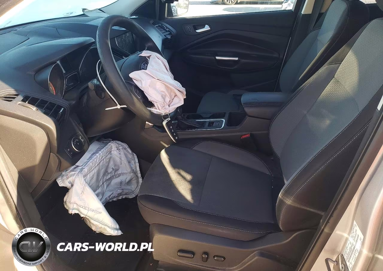 2019 Ford Escape Se VIN:1FMCU9GDXKUB64331 - 7