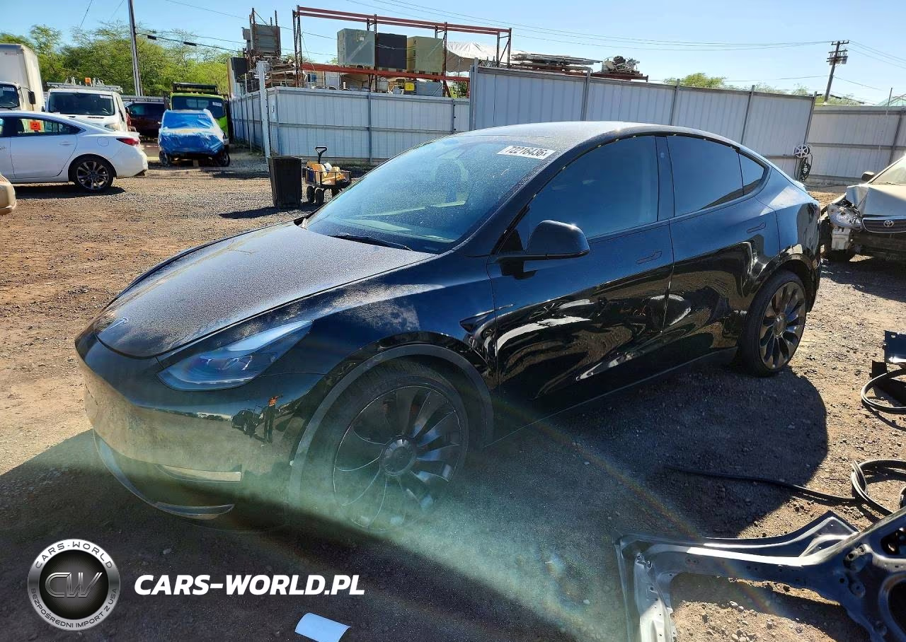 2022 Tesla Model Y VIN:7SAYGDEFXNF443416 - 1