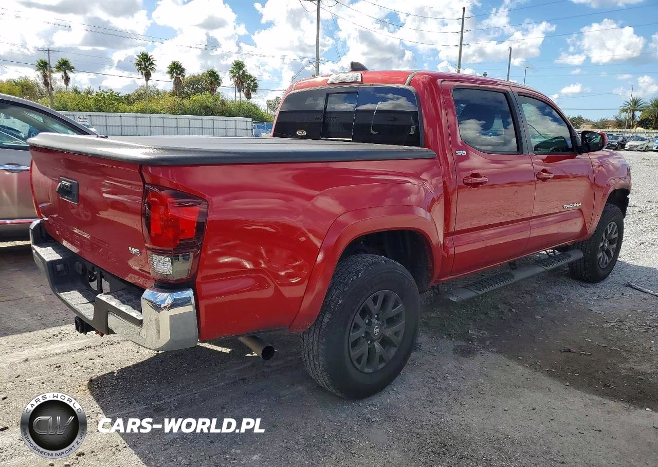 2023 Toyota Tacoma VIN:3TMAZ5CN2PM211819 - 3