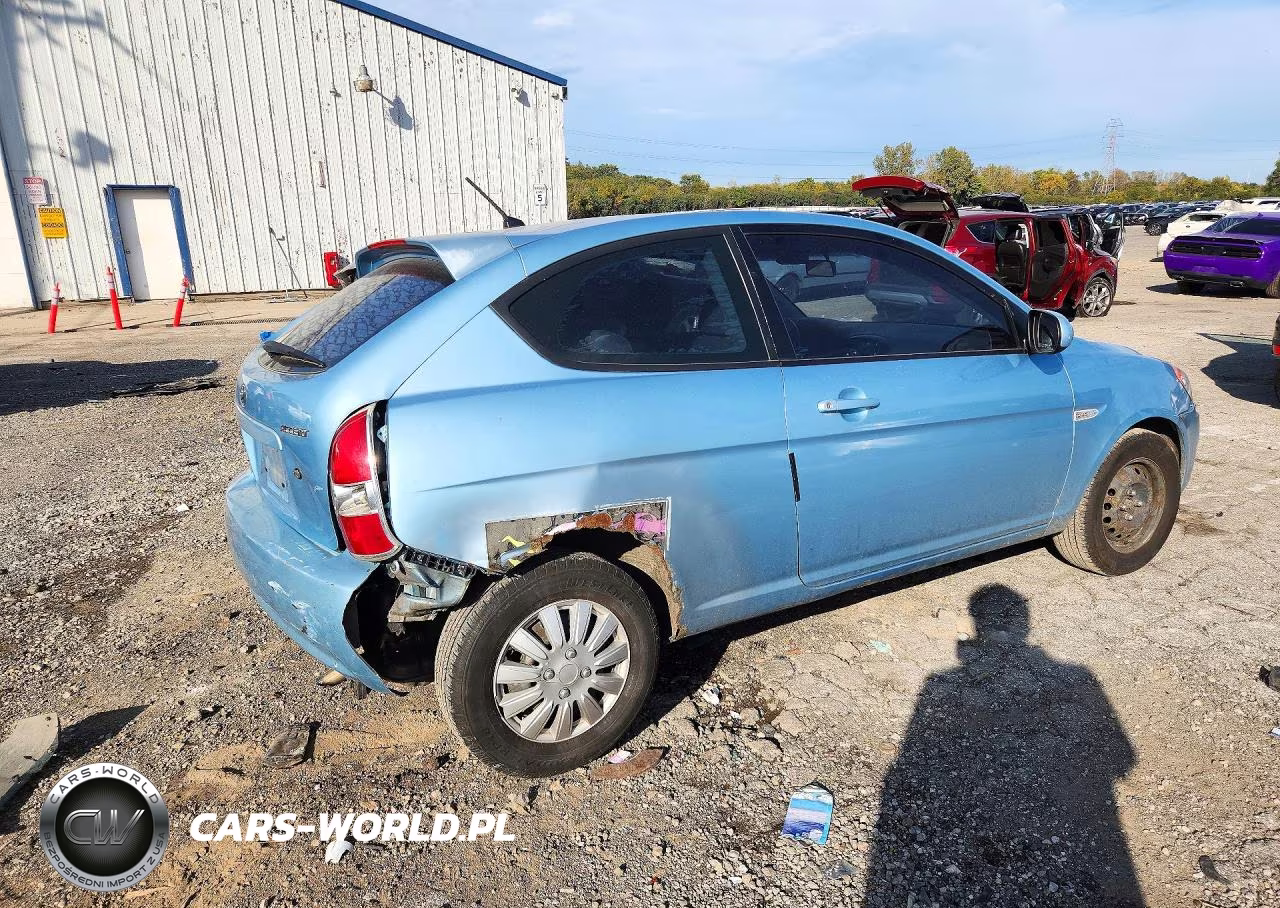 2010 Hyundai Accent Gs VIN:KMHCM3AC6AU162281 - 3