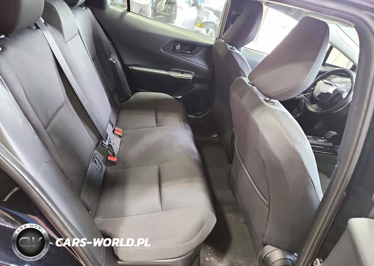 2025 Toyota Prius Le VIN:JTDACAAU5S3057511 - 10