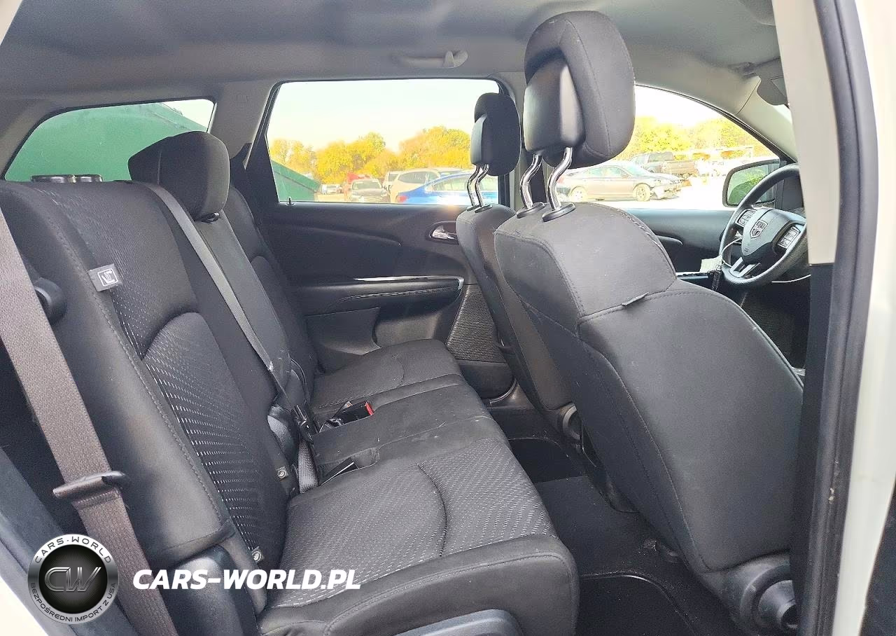 2018 Dodge Journey Se VIN:3C4PDCAB0JT294315 - 11