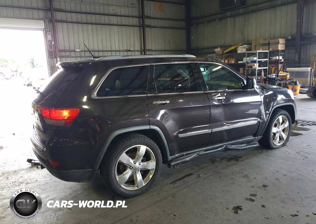 2011 Jeep Grand Cherokee Overland VIN:1J4RS6GT7BC690913 - 3