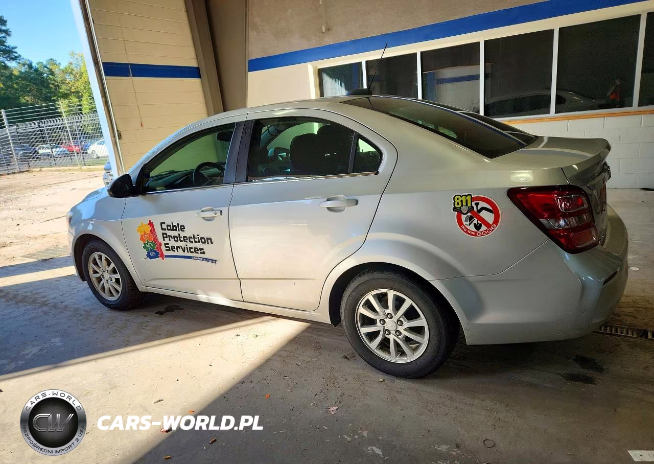 2020 Chevrolet Sonic Lt VIN:1G1JD5SB6L4103207 - 2