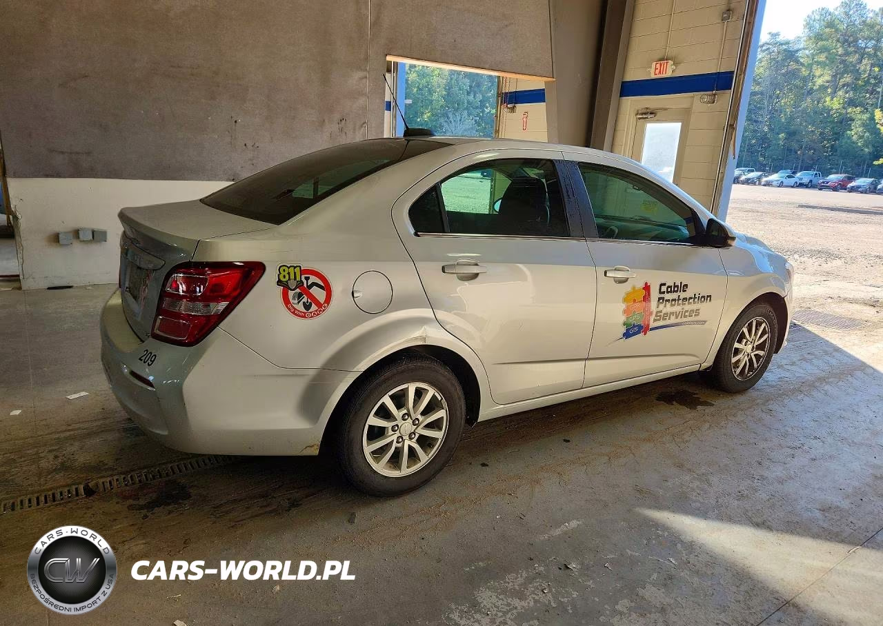 2020 Chevrolet Sonic Lt VIN:1G1JD5SB6L4103207 - 3