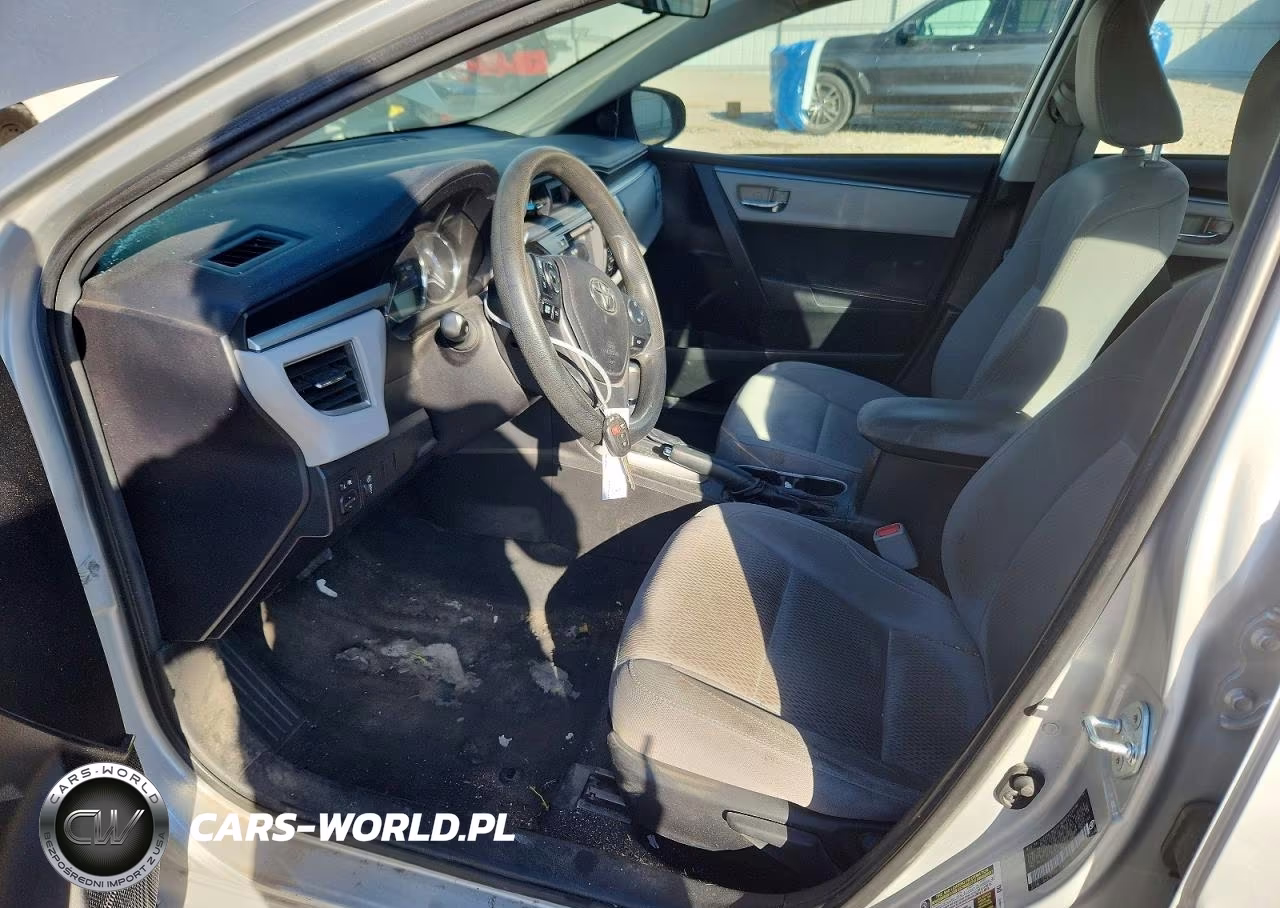 2015 Toyota Corolla Le VIN:5YFBURHE4FP301967 - 7