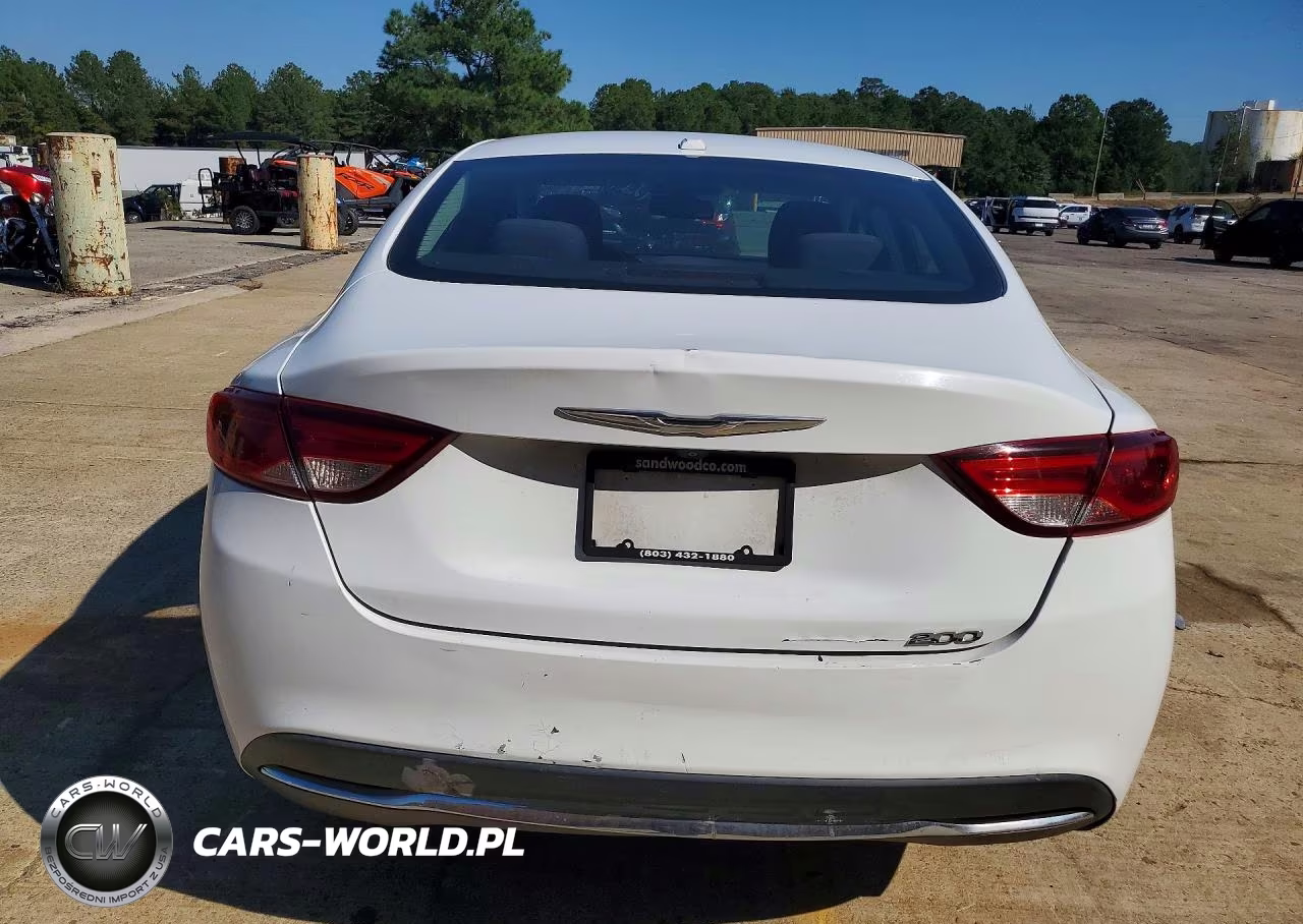 2015 Chrysler 200 Limited VIN:1C3CCCAB5FN642803 - 6