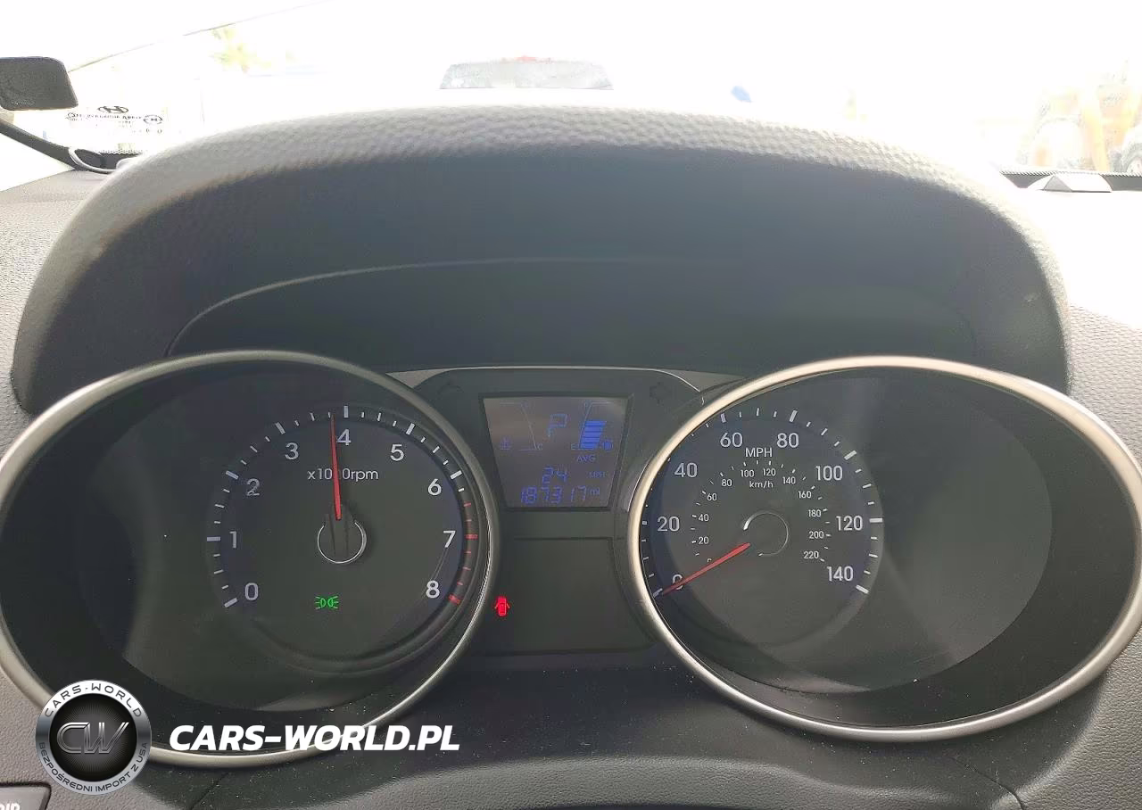 2010 Hyundai Tucson Gls VIN:KM8JU3AC8AU017816 - 9