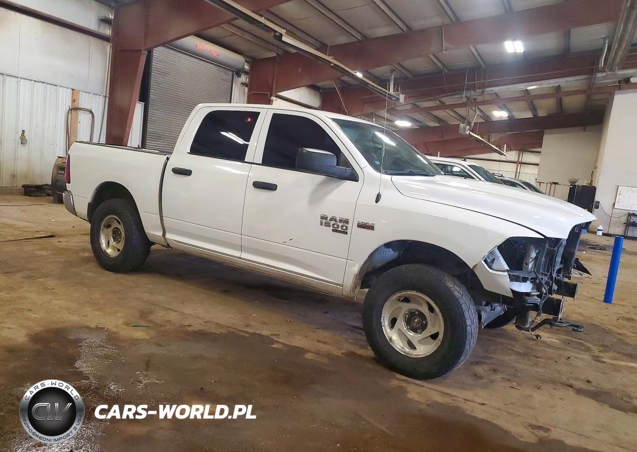 2019 Ram 1500 Classic Tradesman VIN:1C6RR7KT5KS729316 - 4