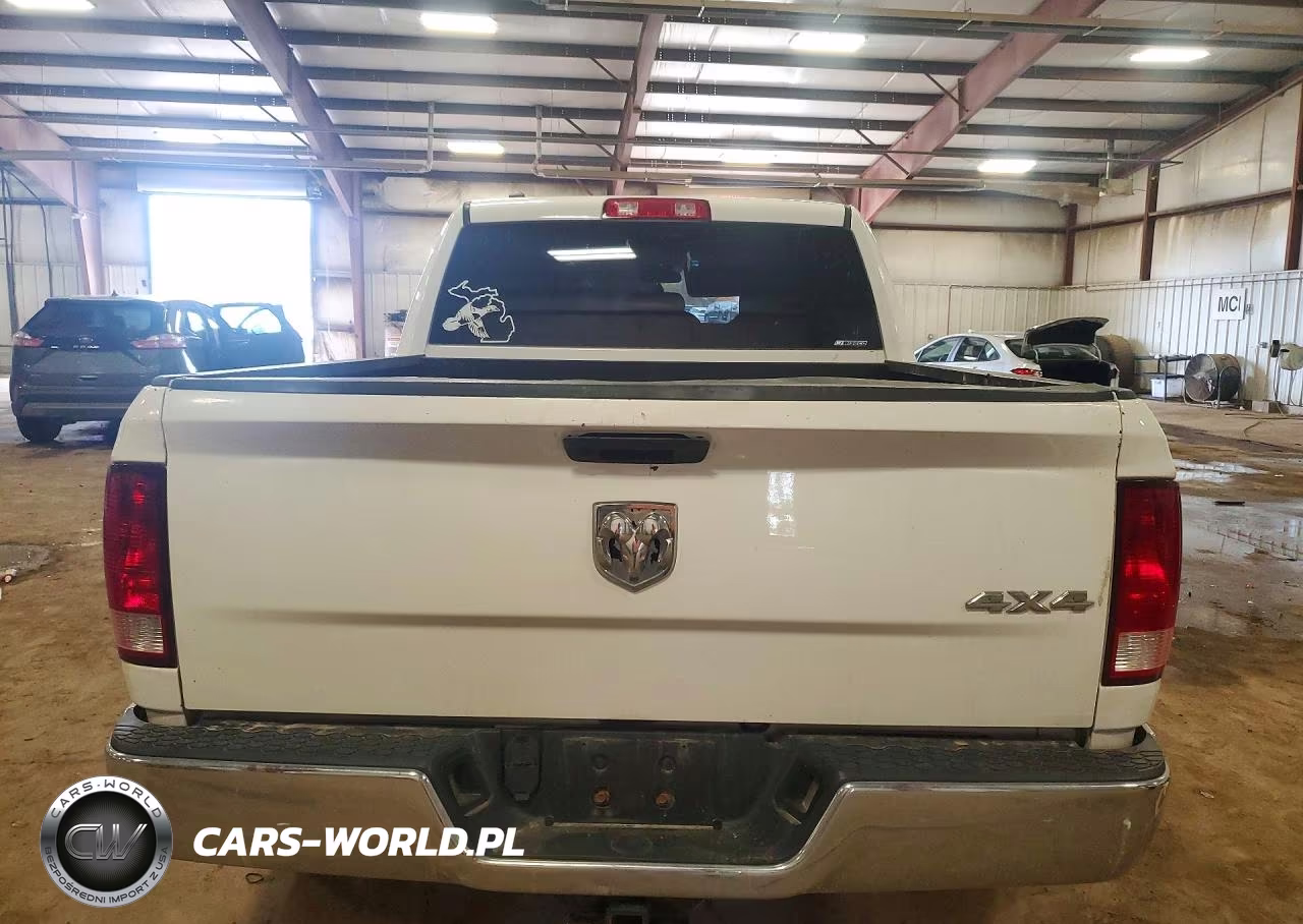 2019 Ram 1500 Classic Tradesman VIN:1C6RR7KT5KS729316 - 6