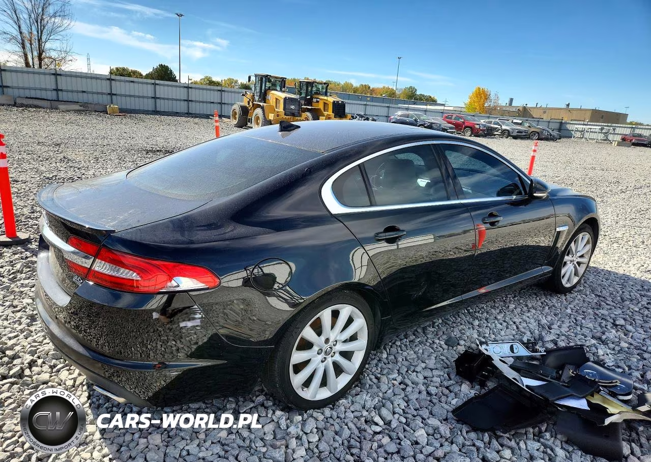 2013 Jaguar Xf VIN:SAJWJ0EF8D8S89318 - 3