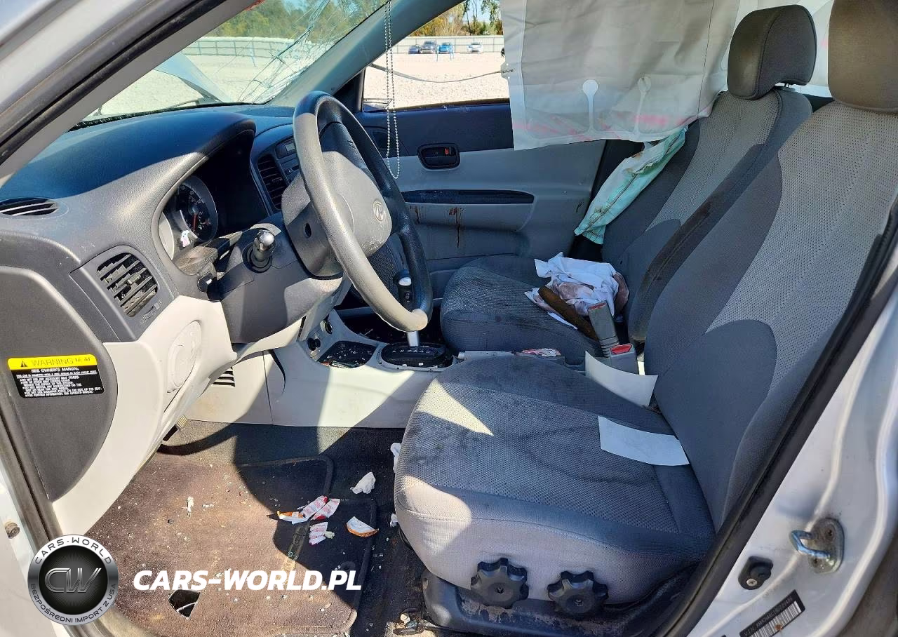 2008 Hyundai Accent Gls VIN:KMHCN46C18U229486 - 7