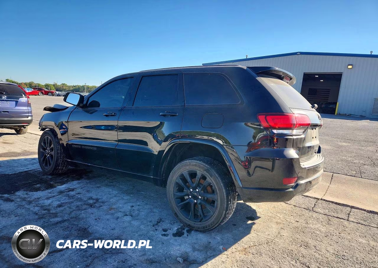 2021 Jeep Grand Cherokee Laredo VIN:1C4RJEAGXMC739622 - 2