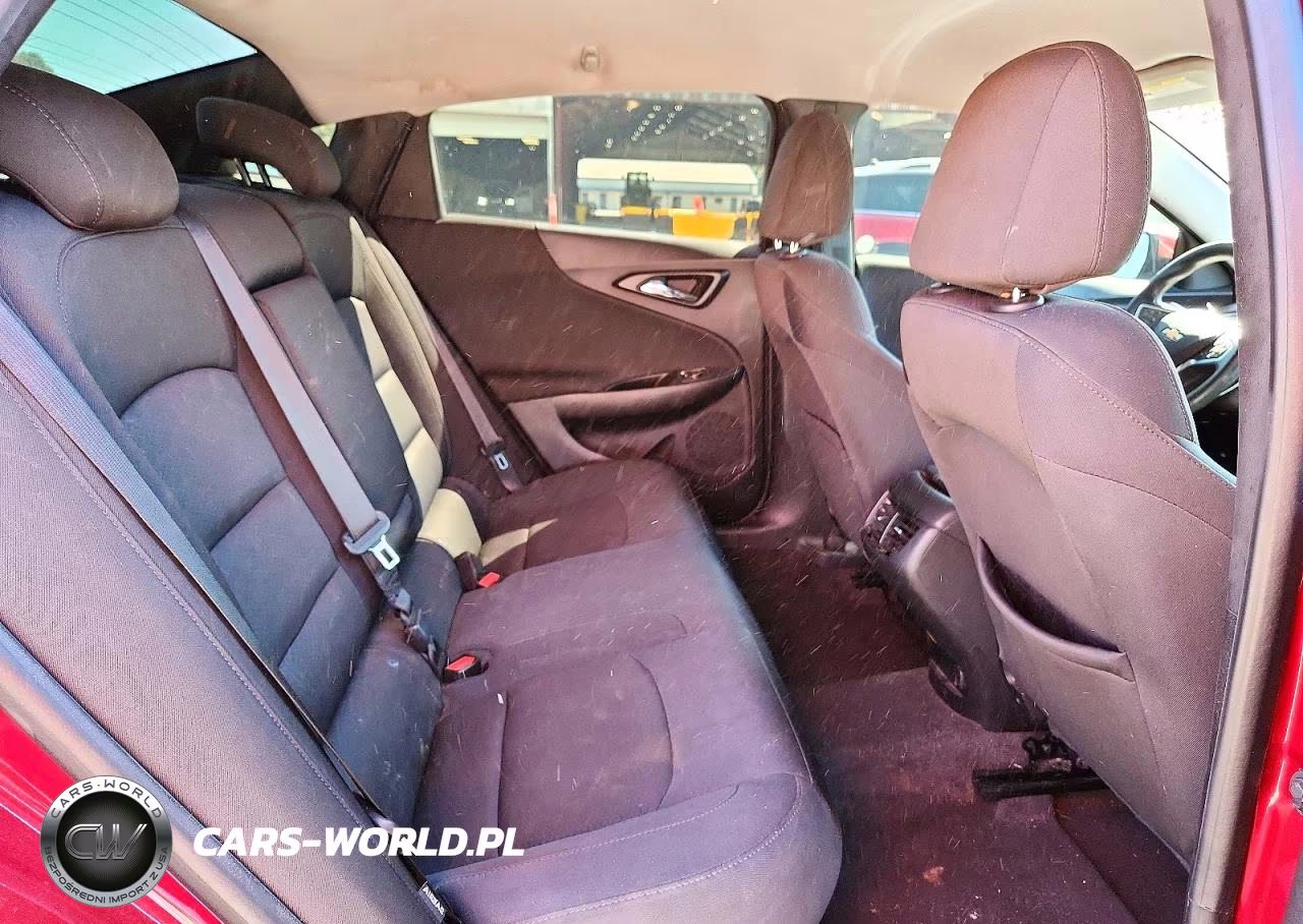 2018 Chevrolet Malibu Lt VIN:1G1ZD5STXJF146476 - 10