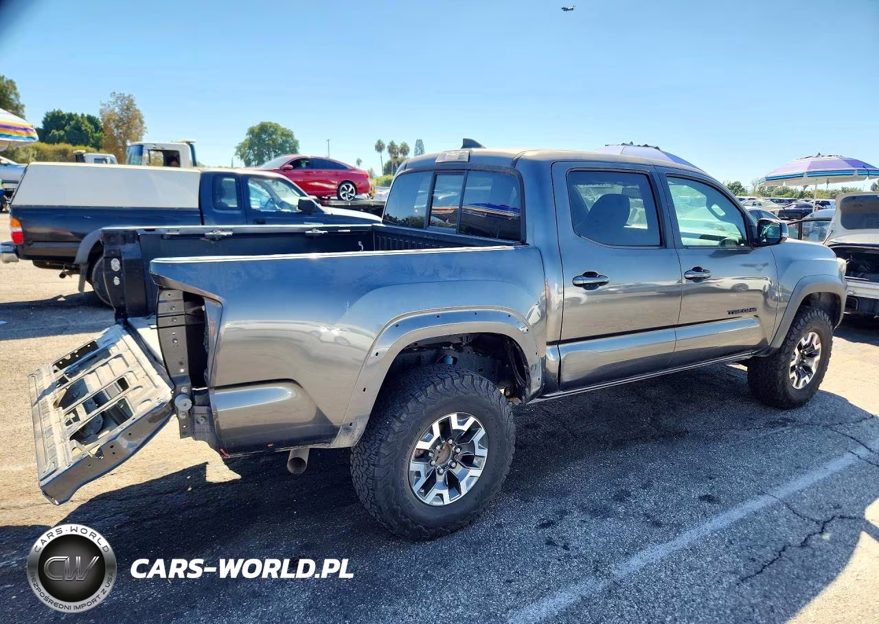 2016 Toyota Tacoma Trd Off-Road VIN:3TMCZ5AN7GM032932 - 3