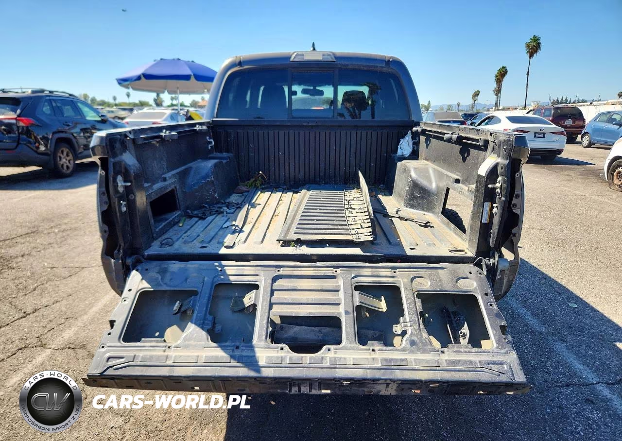 2016 Toyota Tacoma Trd Off-Road VIN:3TMCZ5AN7GM032932 - 6