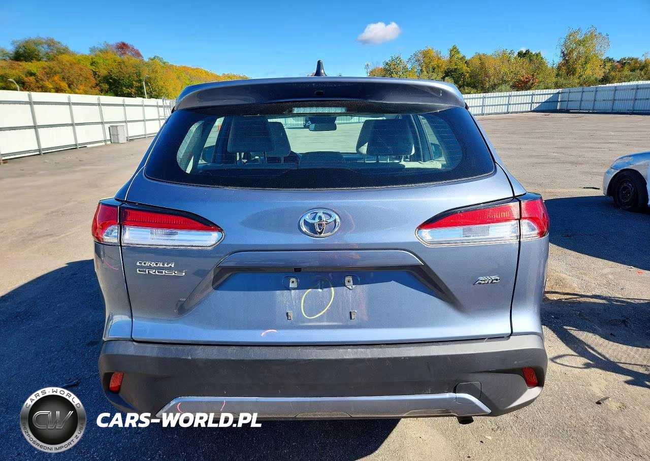 2023 Toyota Corolla Cross L VIN:7MUAAABG5PV057177 - 6