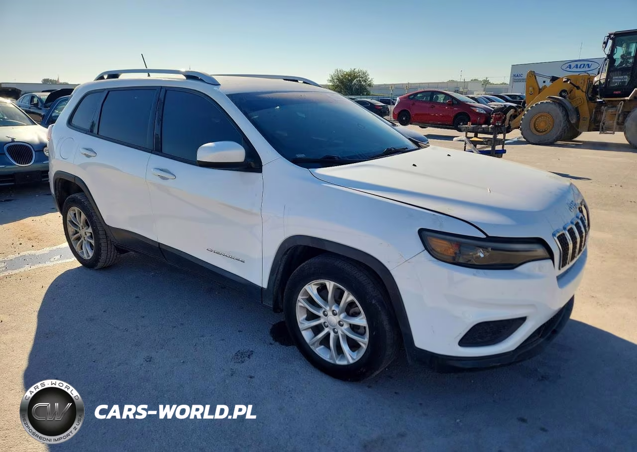 2020 Jeep Cherokee Latitude VIN:1C4PJLCB7LD601252 - 4