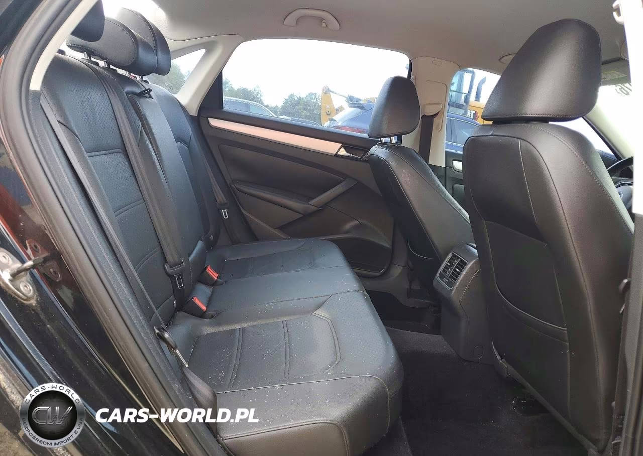 2013 Volkswagen Passat Se VIN:1VWBH7A31DC003400 - 10