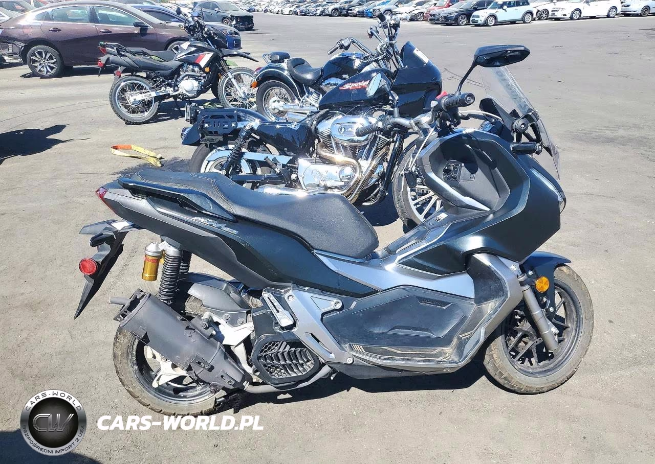 2021 Honda Adv150 A – zdjęcie 1 z 9