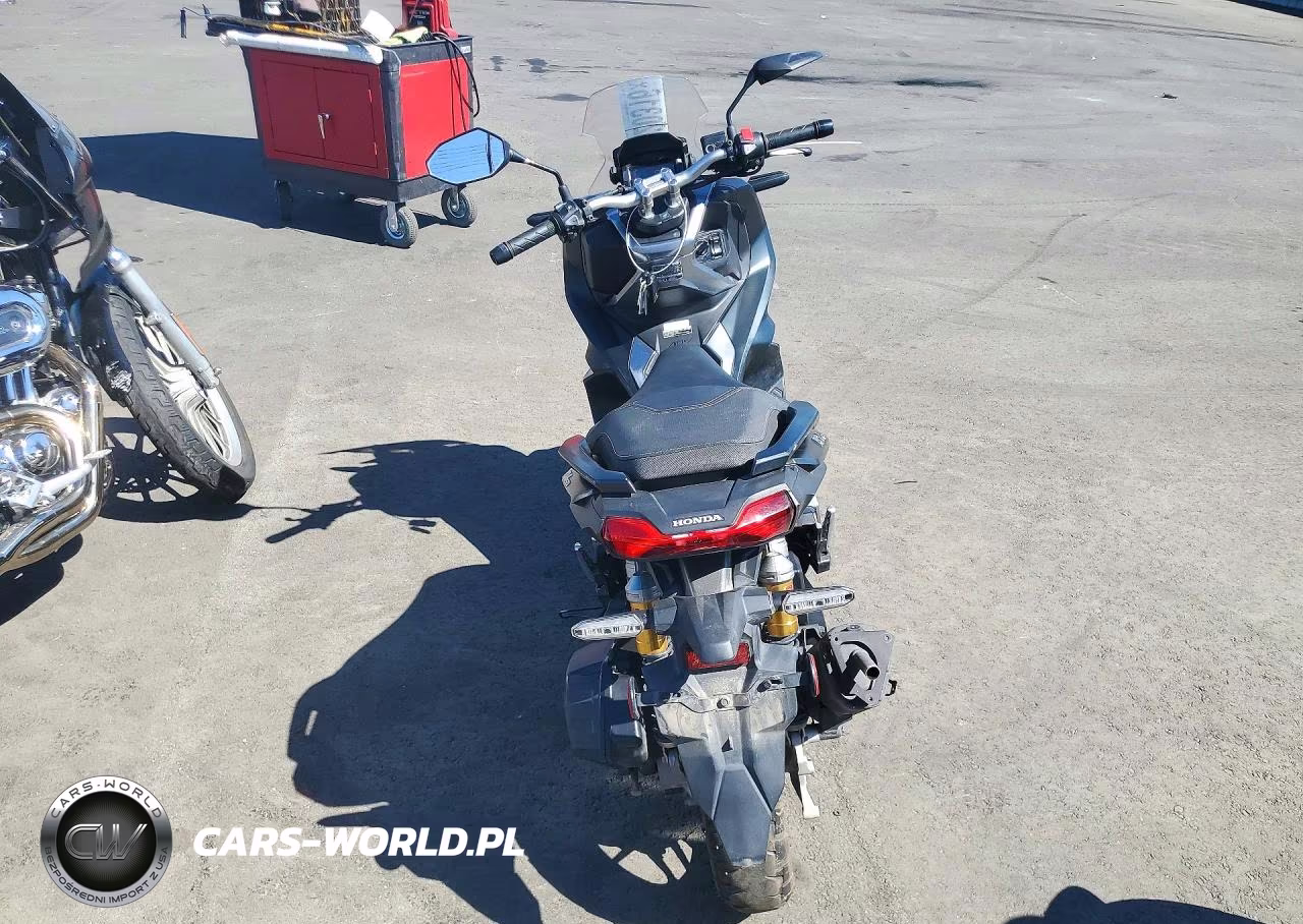 2021 Honda Adv150 A VIN:MLHKF3855M5000221 - 4