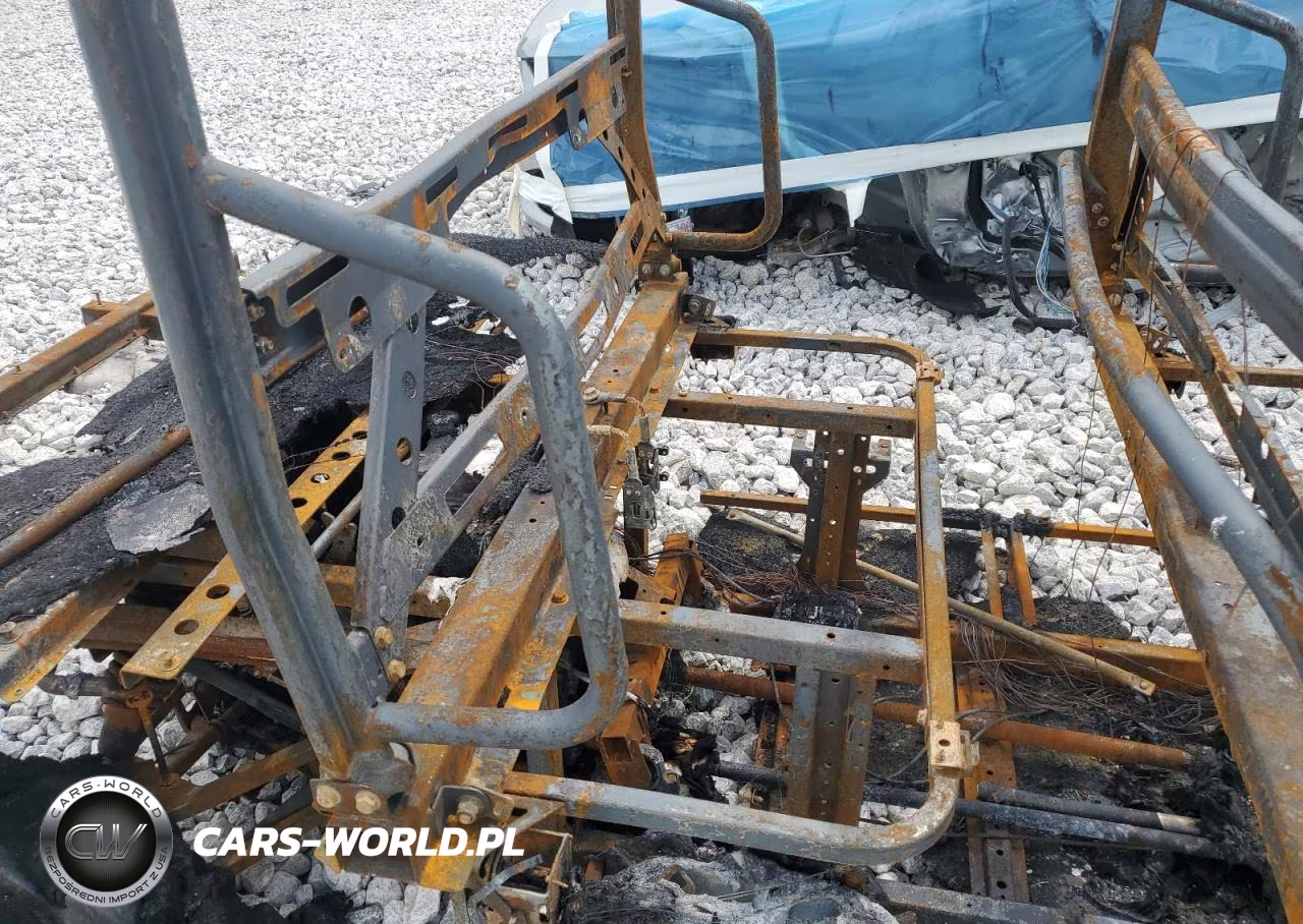 2019 Polaris Ranger Crew 570-4 VIN:3NSRNA577KE394237 - 6