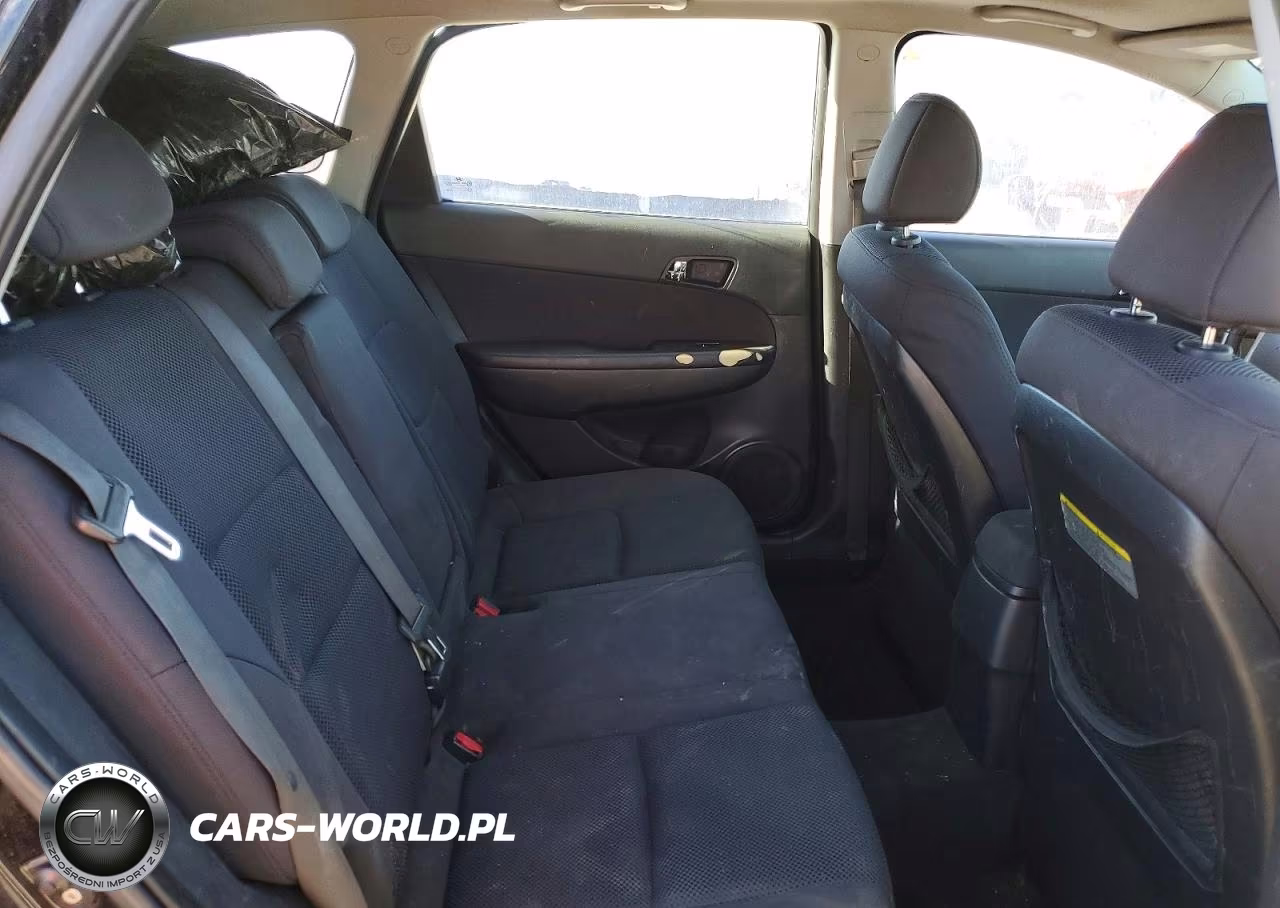 2010 Hyundai Elantra Touring Gls VIN:KMHDC8AE1AU076656 - 10