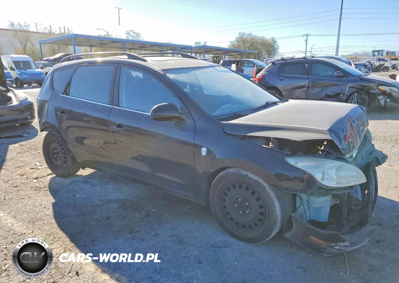 2010 Hyundai Elantra Touring Gls VIN:KMHDC8AE1AU076656 - 4