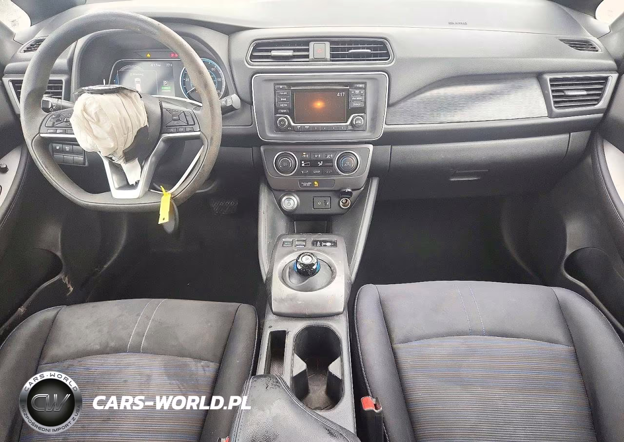 2018 Nissan Leaf S VIN:1N4AZ1CP5JC300499 - 8