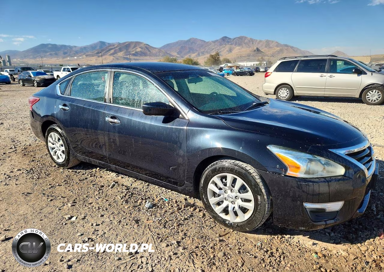 2013 Nissan Altima 2.5 VIN:1N4AL3AP7DN419096 - 4