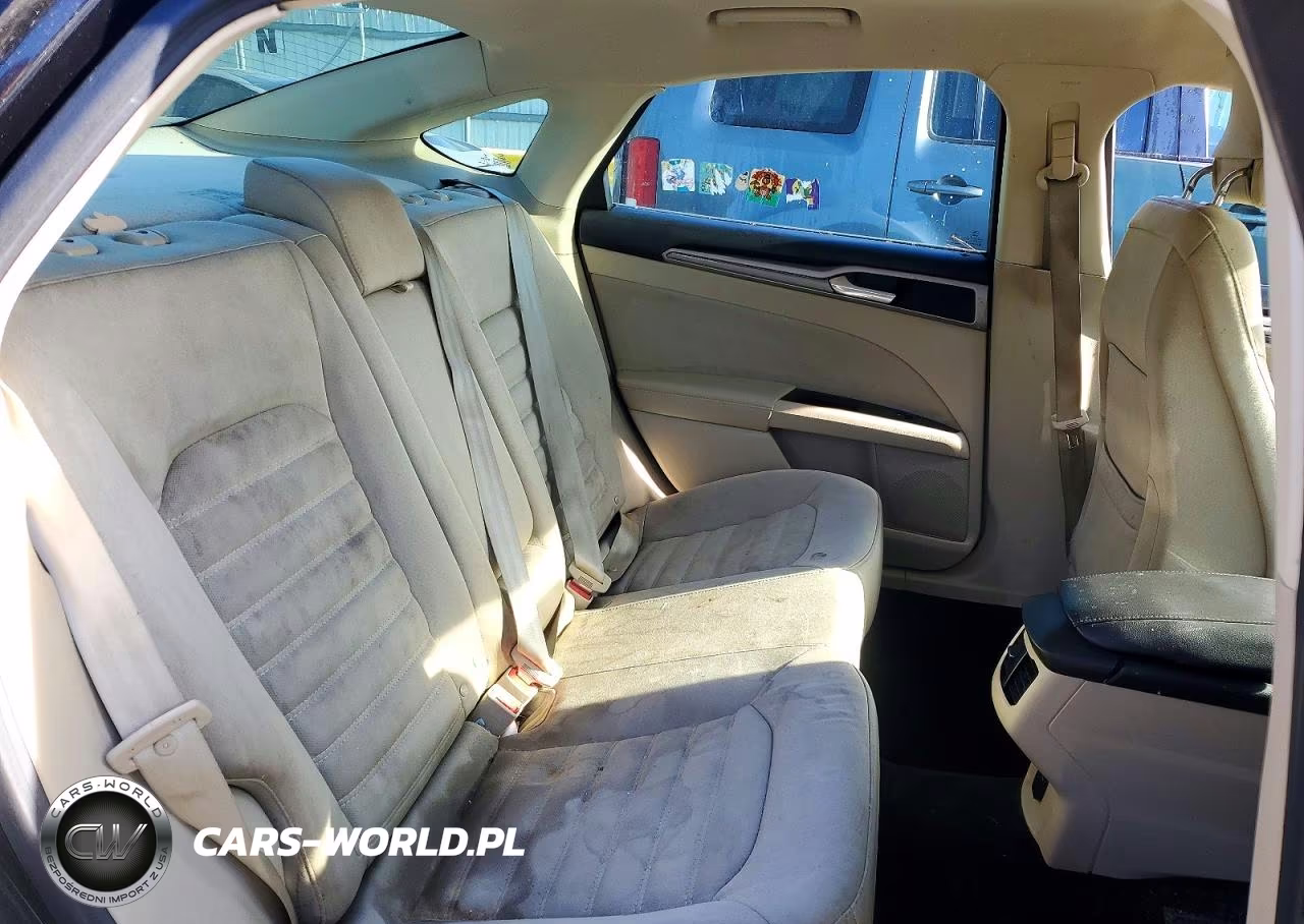 2013 Ford Fusion Se VIN:3FA6P0H77DR115679 - 10