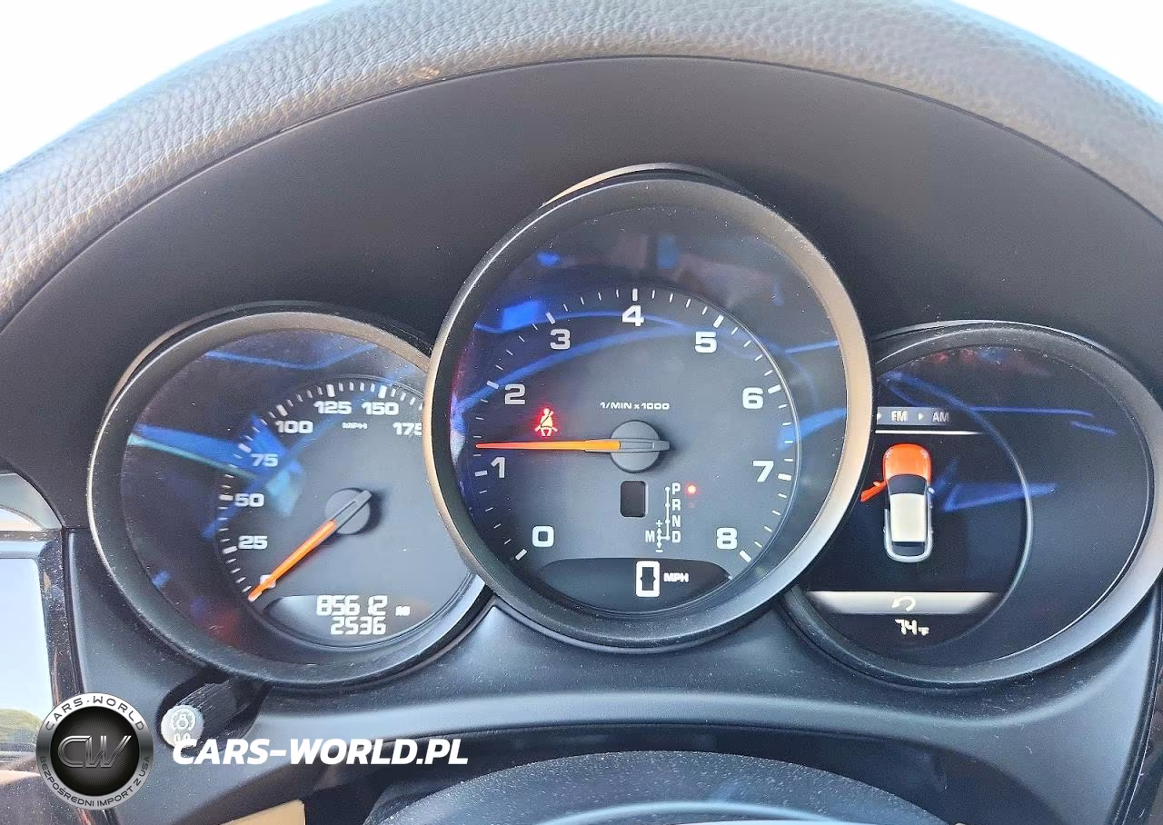 2017 Porsche Macan VIN:WP1AA2A53HLB03817 - 9