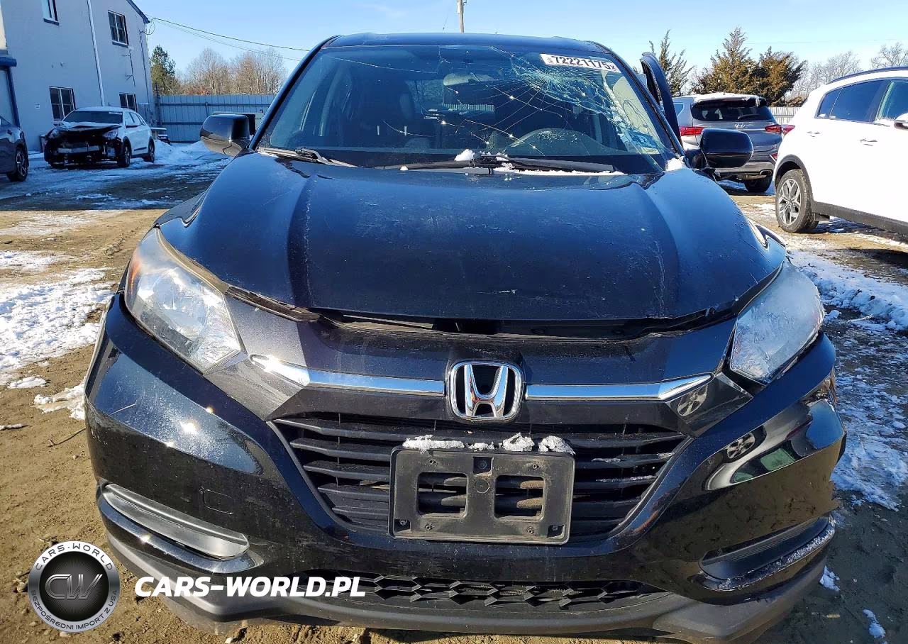 2018 Honda Hr-V Lx VIN:3CZRU6H38JG712017 - 5