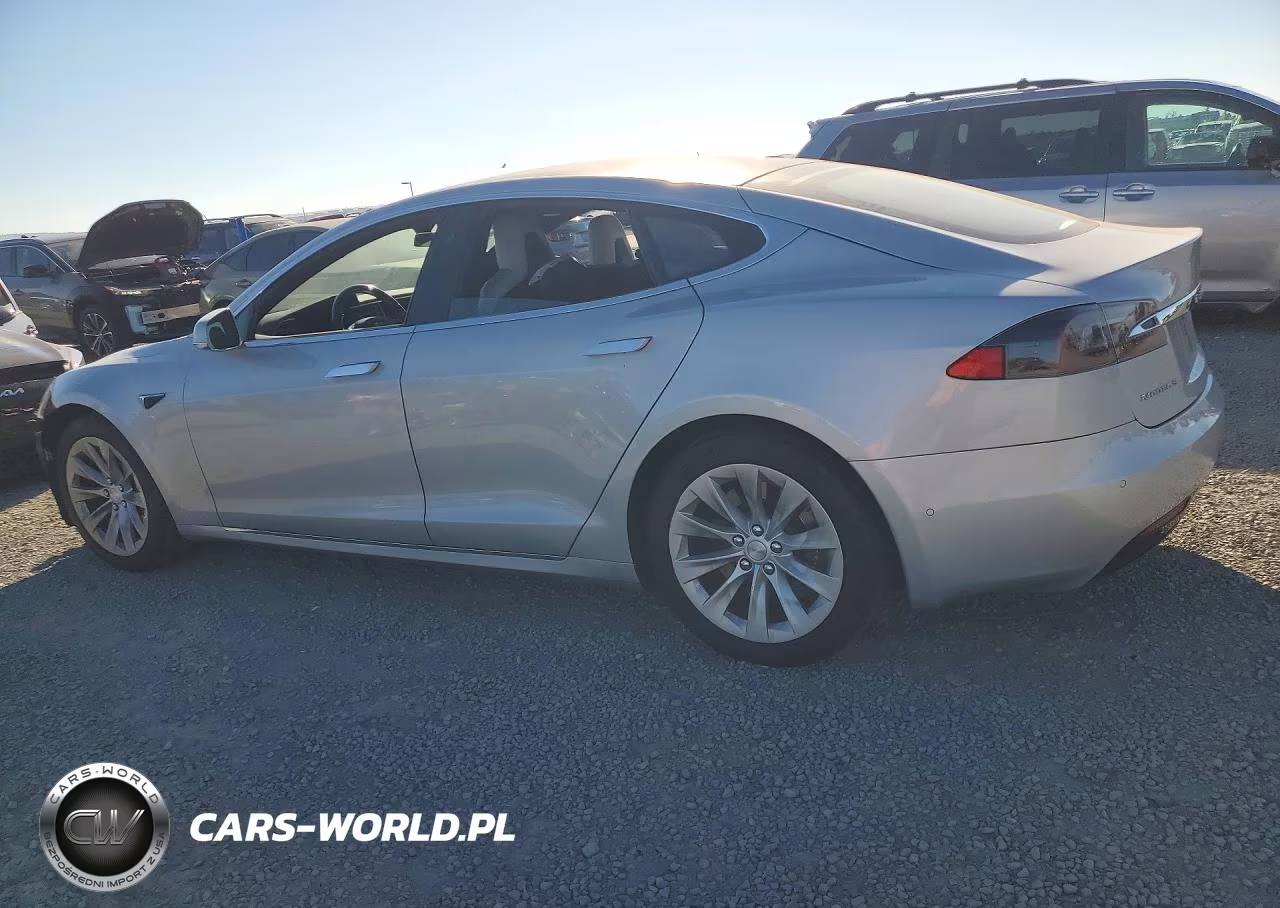 2016 Tesla Model S VIN:5YJSA1E19GF174383 - 2